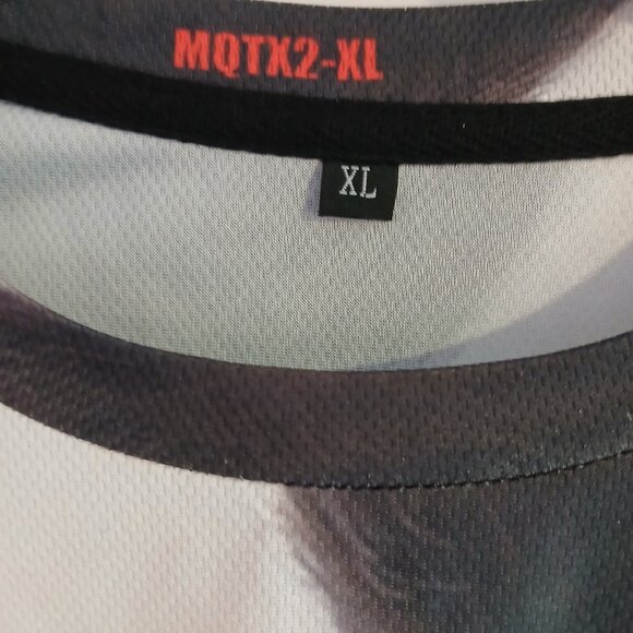 Yin Yang Black White Kitty Short Sleeve Tee SZ XL NWOT - Picture 3 of 6